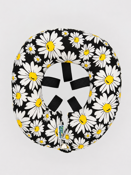 Black Daisy Puppy Bumper®